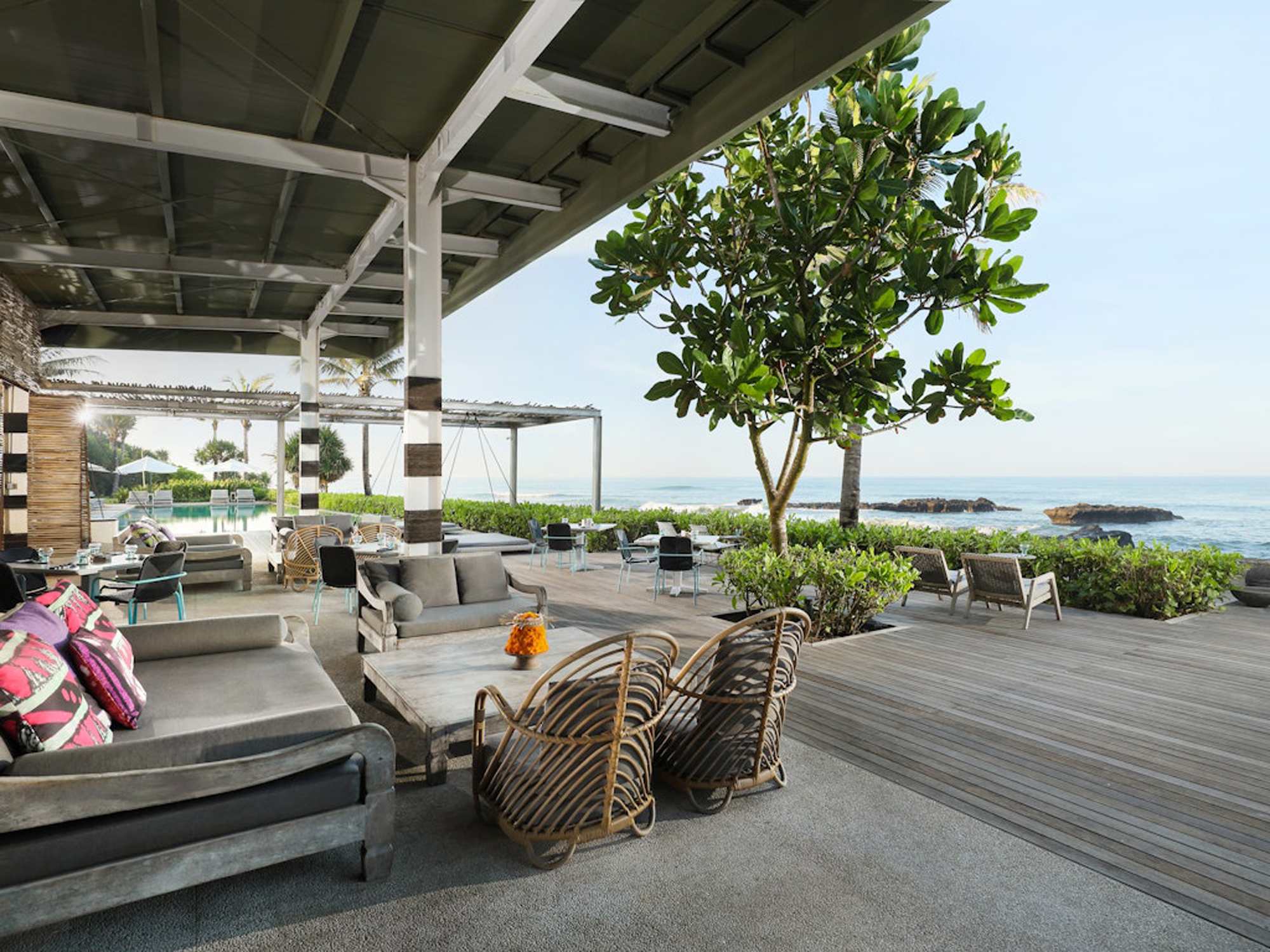 AB 23 COMO Beach Club_Outdoor Deck Area_daytime_Medium