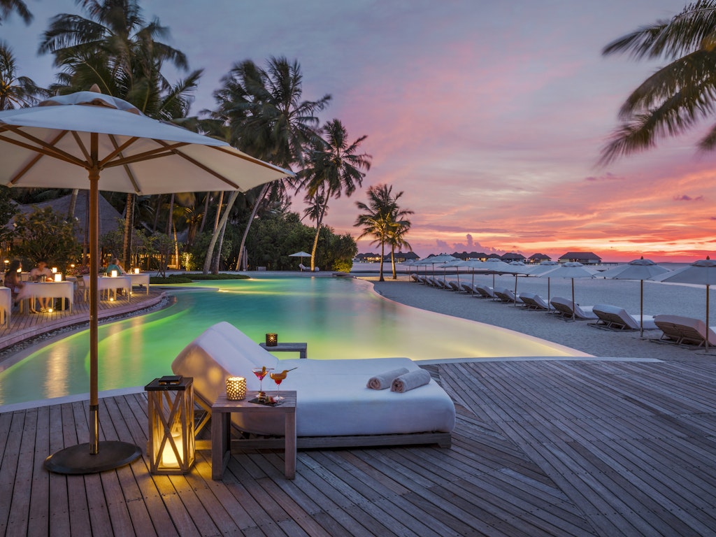 Swimming_Pool_Evening_Medium-1-1 Swimming_Pool_Evening_Medium (1).jpg